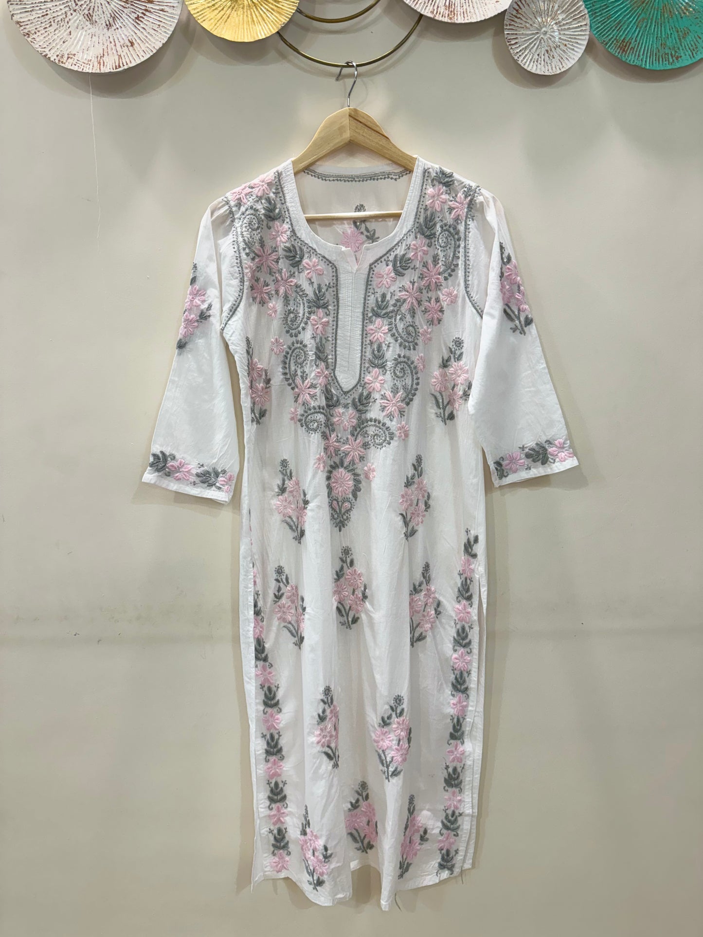 White Cotton kurta with grey pink embroidery