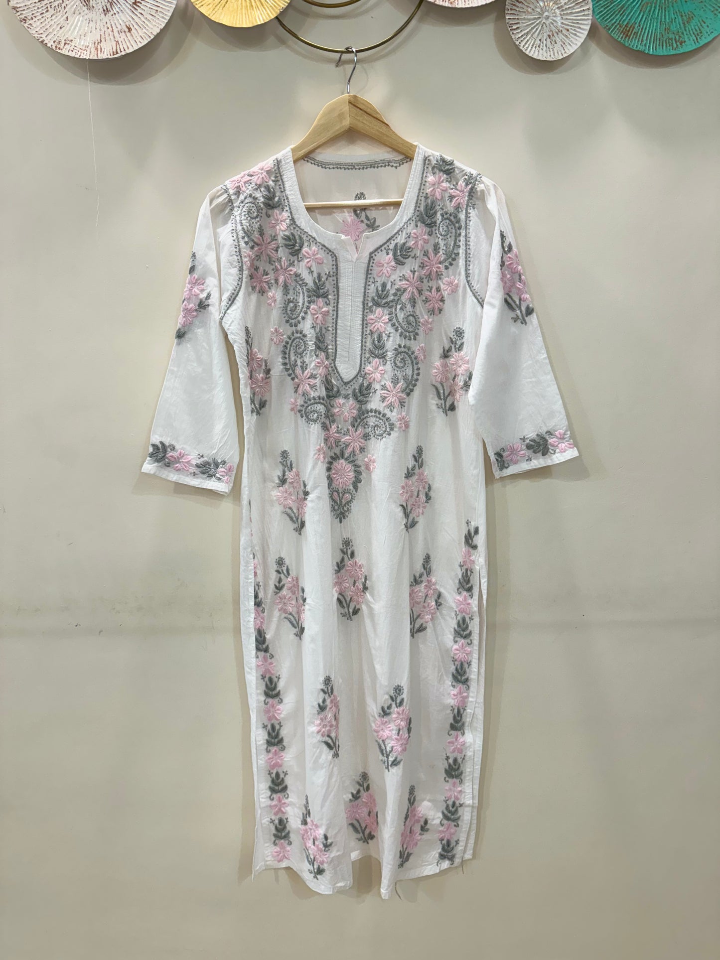 White Cotton kurta with grey pink embroidery