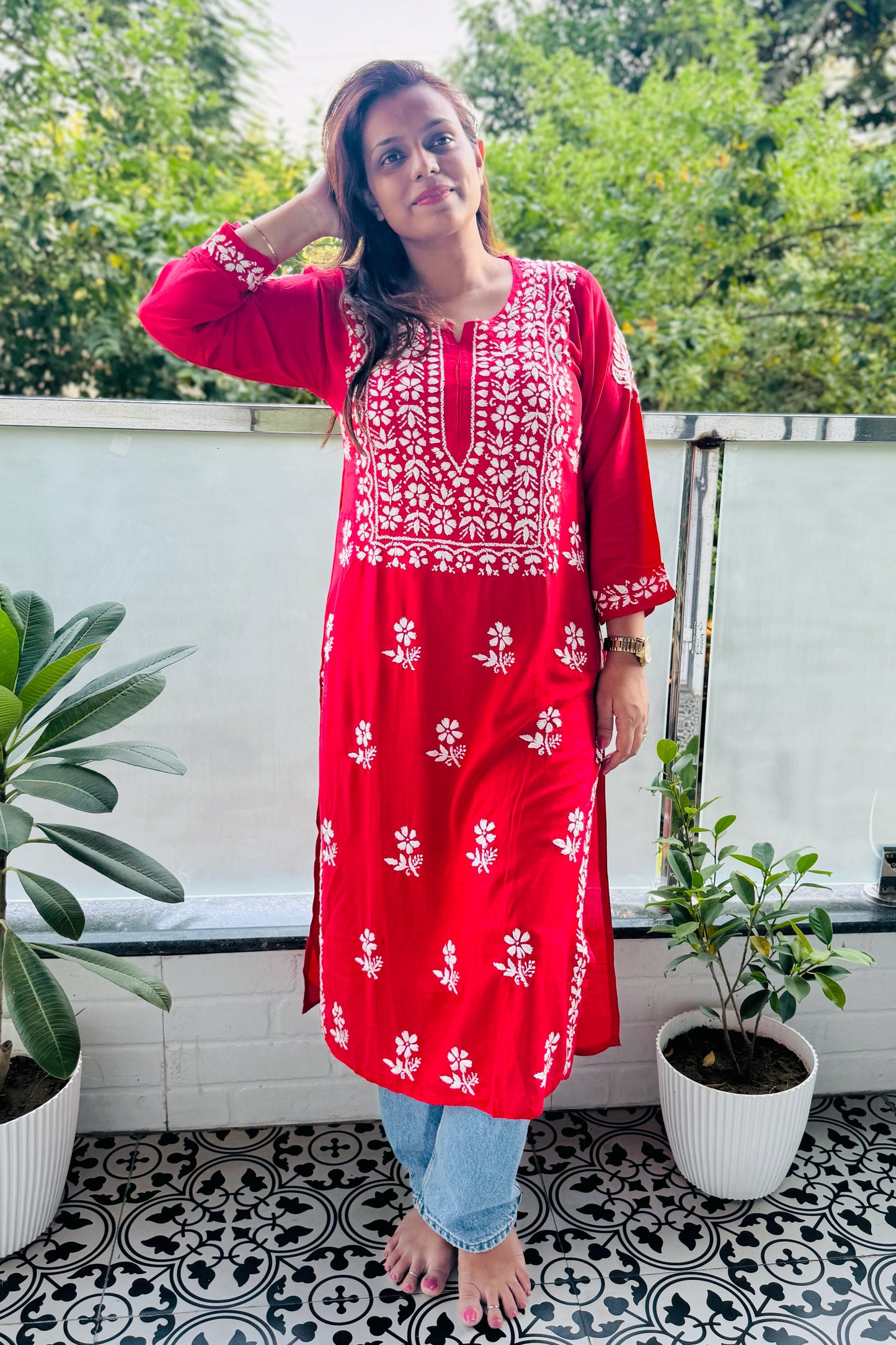 Suns-kari Red Kurti